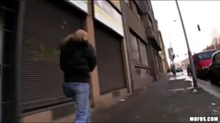 Na zdjęciu Setha pizdy darmowe Blondynka spaliła cycki faceta