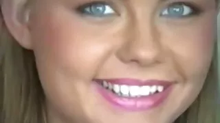 Busty porusza się filmy erotyczne cipki na kutasie z jej ospały cipki