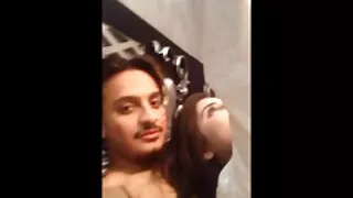 Busty brunetka porusza jej cipki konna kurek darmowe cipeczki