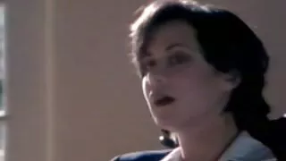 Ruda pokojówka stare cipy darmo z dużym dojenia kusi właściciela