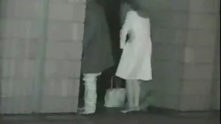 Chuda cipki darmowe filmiki brunetka cieszyła się twardym fistingiem analnym