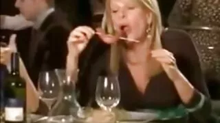 Facet z zapasem energii pieprzy namiętną brunetkę młode cipki filmy za darmo