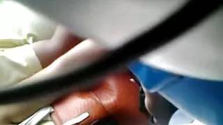 Precle wsadzili w dupek do samych jąder filmy erotyczne cipki
